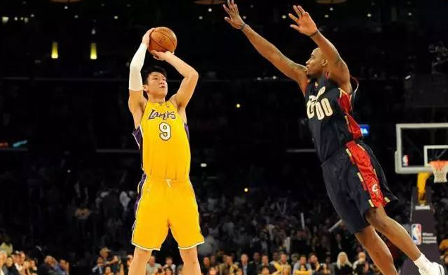 马雷斯卡：埃斯特旺肌肉小伤将缺战纽卡，感激球迷现场支持我（马雷斯卡：埃斯特旺肌肉轻伤将缺席对纽卡之战，感谢球迷到场支持）