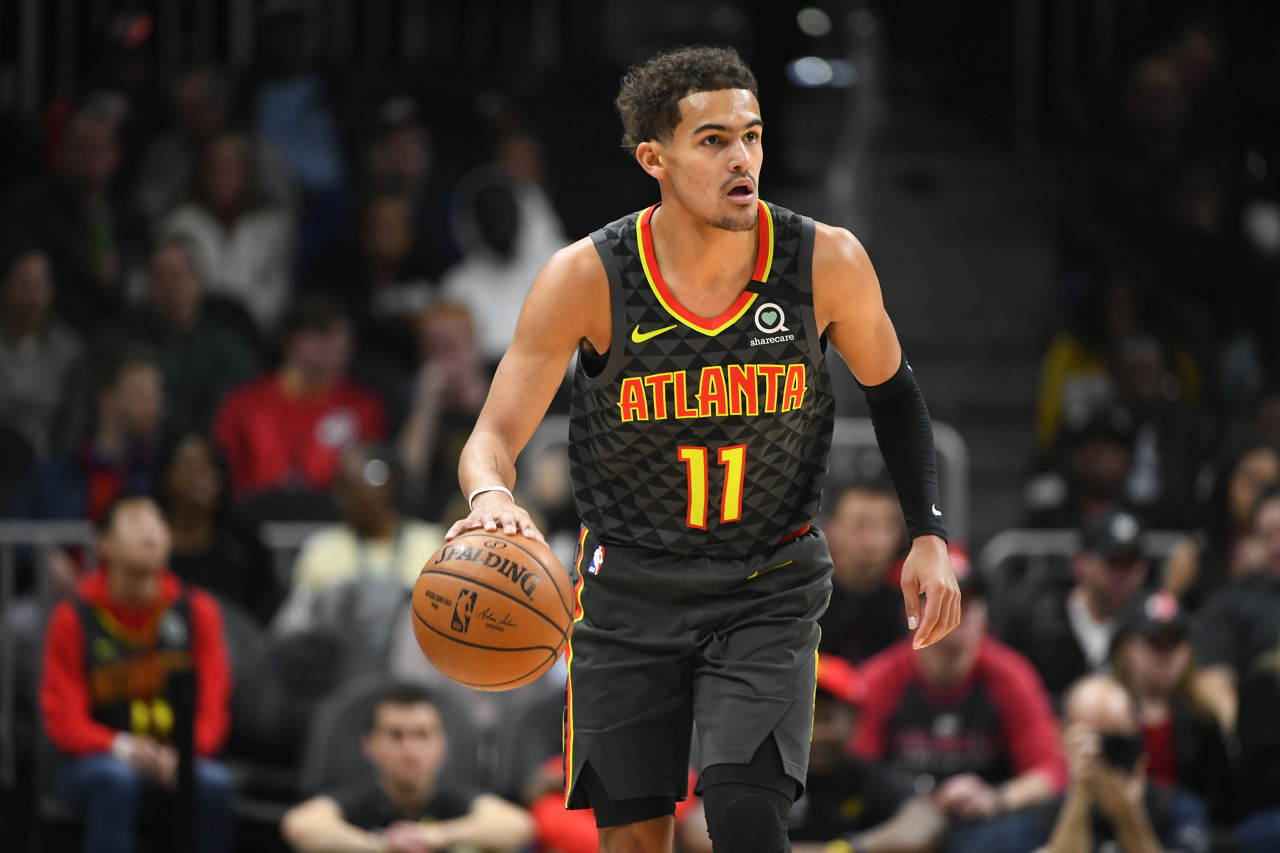 NBA新秀观察：状元秀首战表现亮眼（NBA新秀追踪：状元首秀大放异彩）