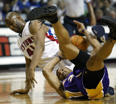 布伦森：我不是那种‘骗犯规’的人，我只是在利用规则（布伦森：我不是靠“骗犯规”的，我只是善用规则）