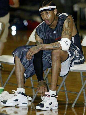 2025／26赛季英超：曼联vs埃弗顿，英超老牌恩怨再续（英超2025／26：曼联对阵埃弗顿，宿敌之战再燃）