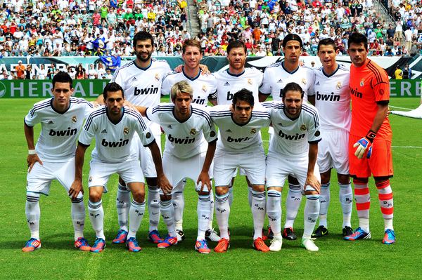 德约打造个人纪录片，国际十大体育新闻辛阿上榜，十将战资格赛（德约推出个人纪录片，国际体坛十大新闻辛阿上榜，十位选手竞逐资格赛）