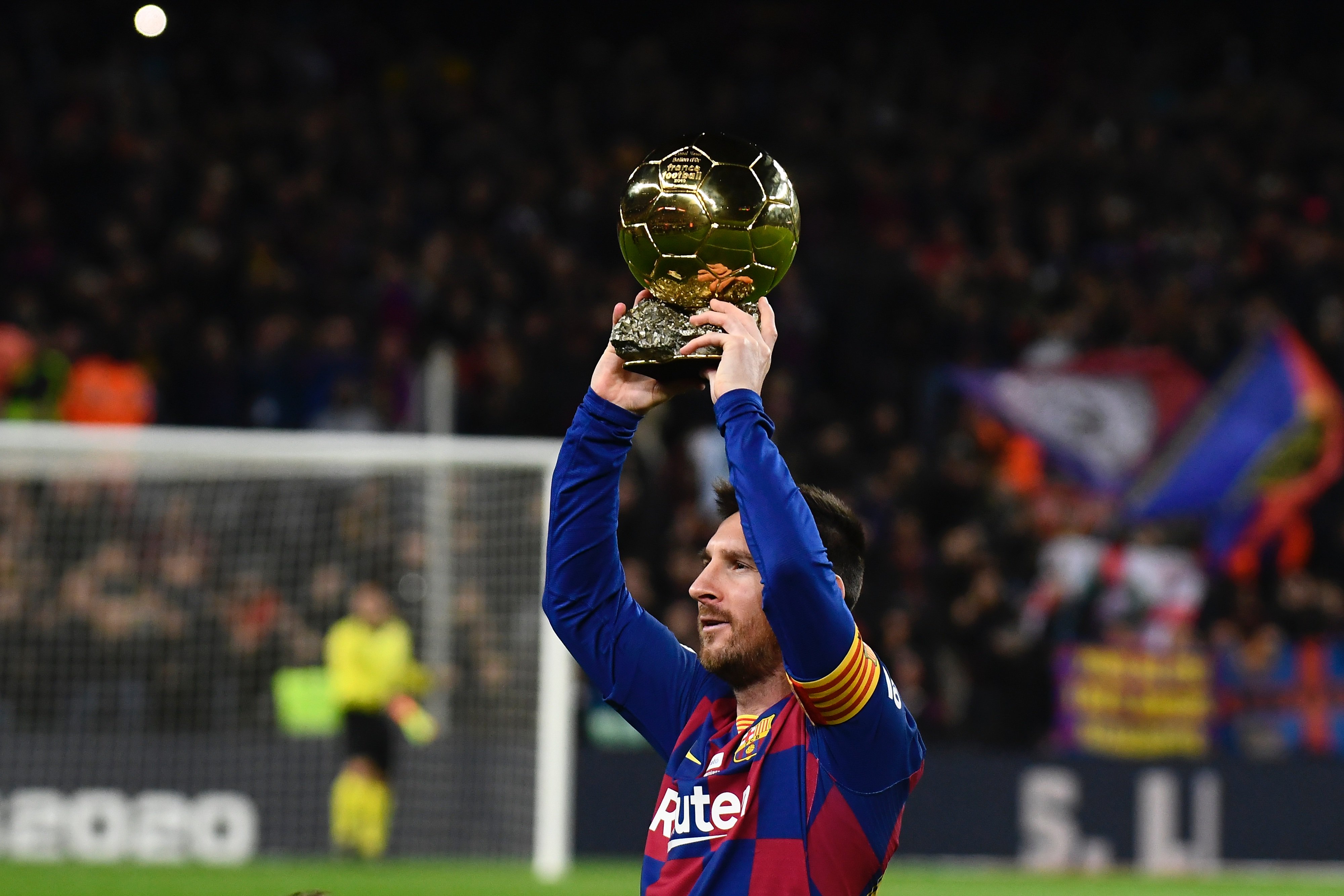 恩比德生涯第199次单场出手20+，命中率首次低于20%（恩比德生涯第199场20+出手，命中率首度跌破20%）