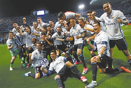 官方：2025赛季中国足球职业联赛颁奖会将于12月12日晚举行（官方宣布：2025赛季中国足球职业联赛颁奖典礼定于12月12日晚举行）