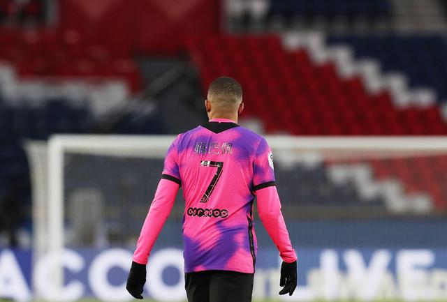 帕金斯对火箭队更有信心：防守能帮你赢总冠军，这是湖人所缺乏的（帕金斯更看好火箭：防守赢得冠军，湖人欠缺这一点）