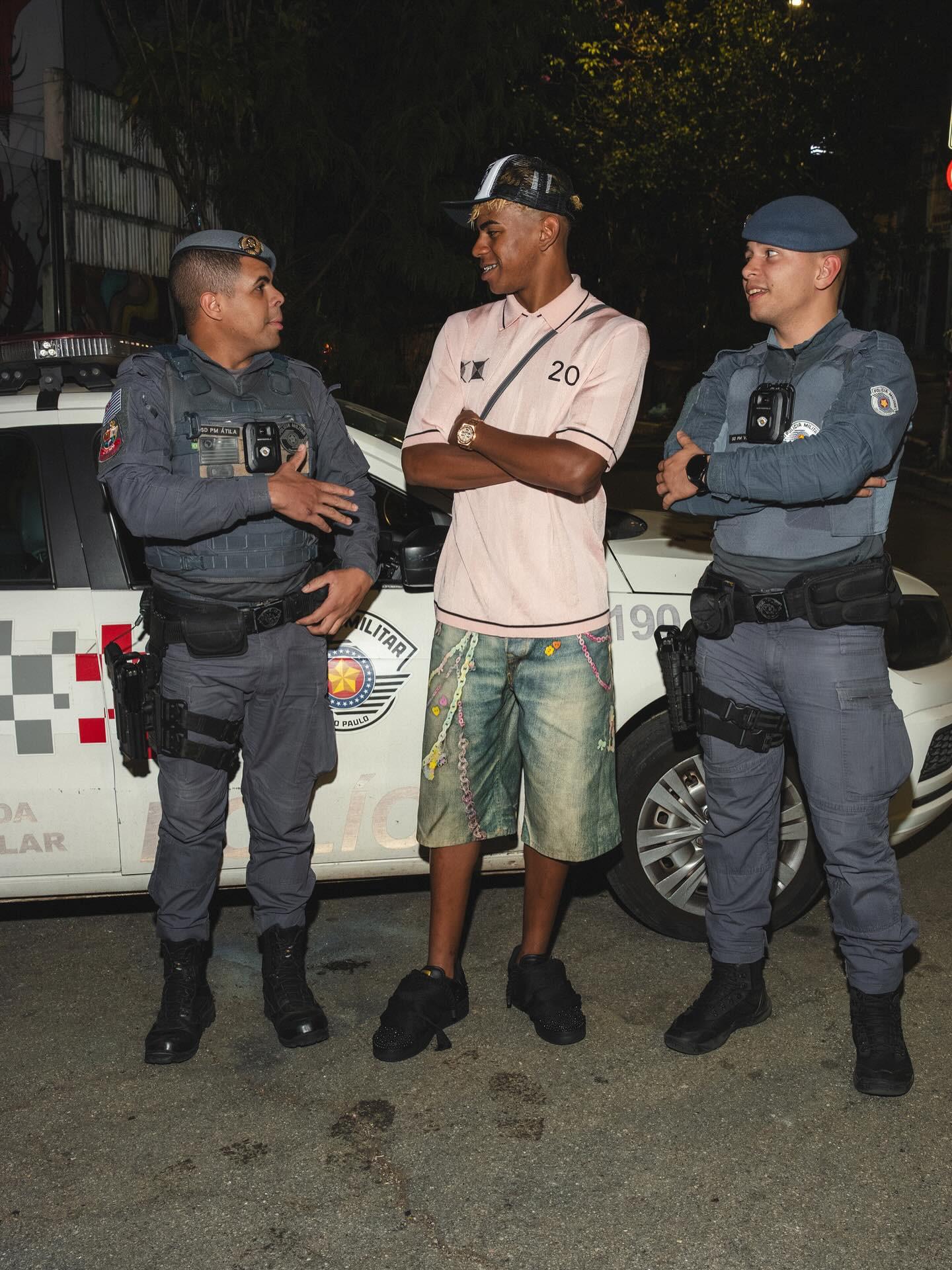 意甲对阵第30支球队球门，劳塔罗当选国米4-0科莫全场最佳（劳塔罗攻破意甲第30个不同对手球门，国米4-0科莫当选全场最佳）