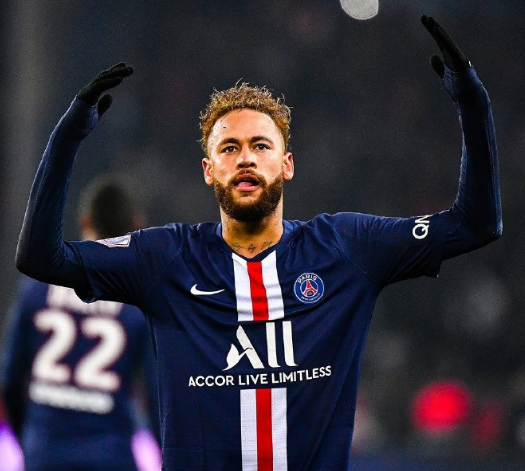 英媒：埃梅里冬窗无法大规模引援，维拉仍忌惮财务公平法则（英媒：财务公平法则掣肘，埃梅里冬窗难大手笔引援，维拉仍保持谨慎）