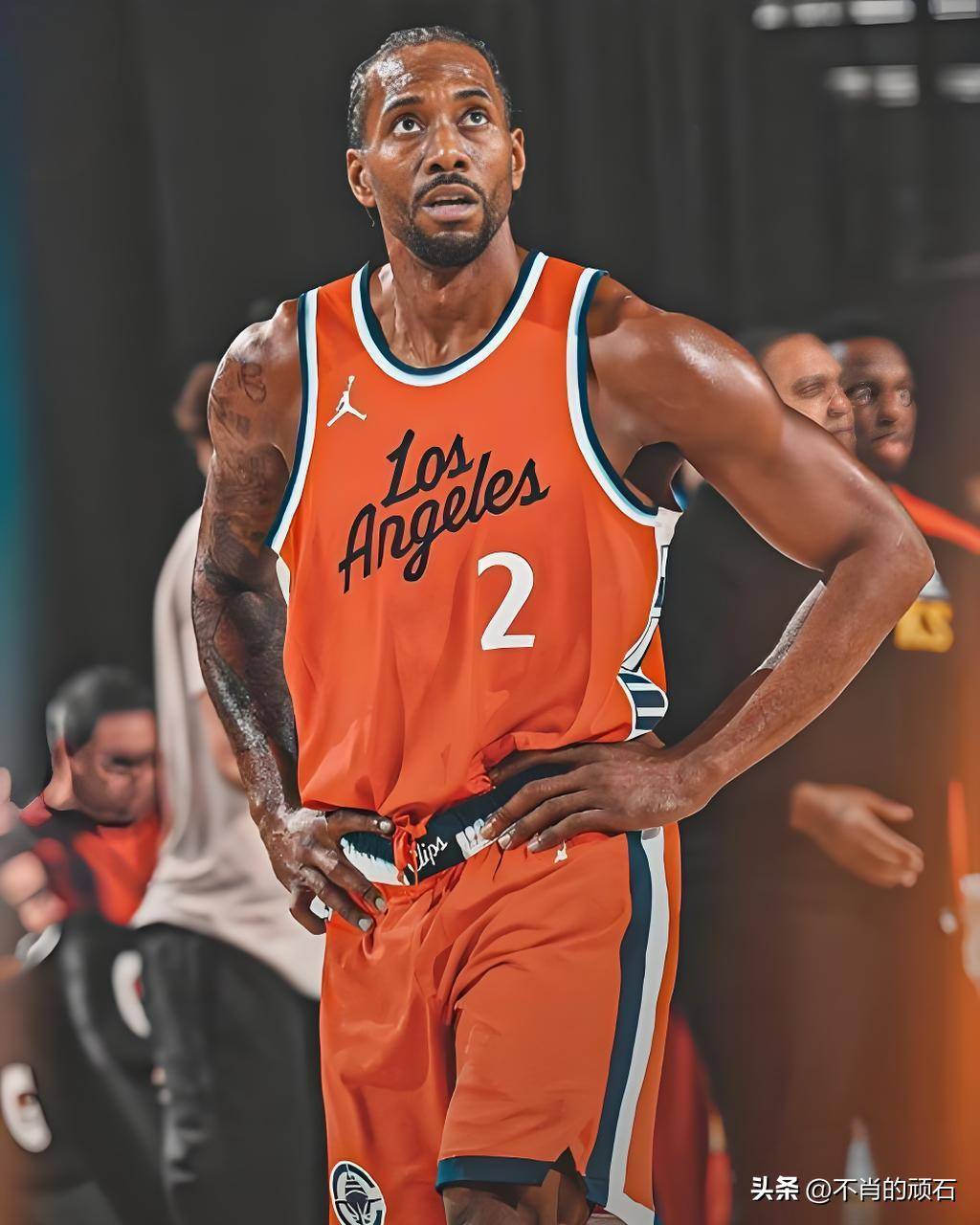 富保罗说里夫斯该替补？夸梅：里夫斯的经纪人该起诉富保罗（富保罗称里夫斯更适合打替补，夸梅回击：里夫斯的经纪人应该起诉富保罗）