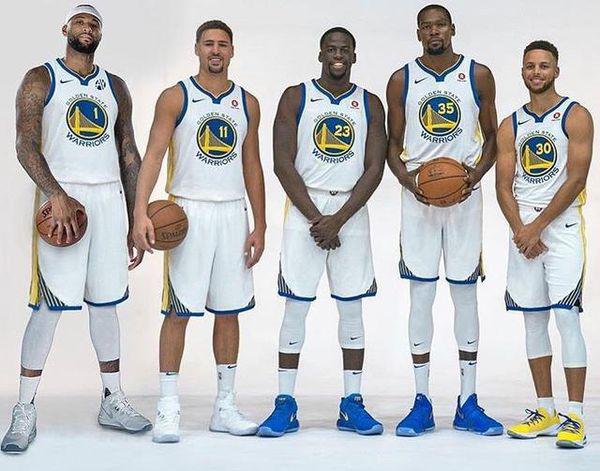 有没有一种感觉，25到26赛季欧联决赛，也许还会是英超内战（有种预感：25／26赛季欧联决赛或再上演英超内战）