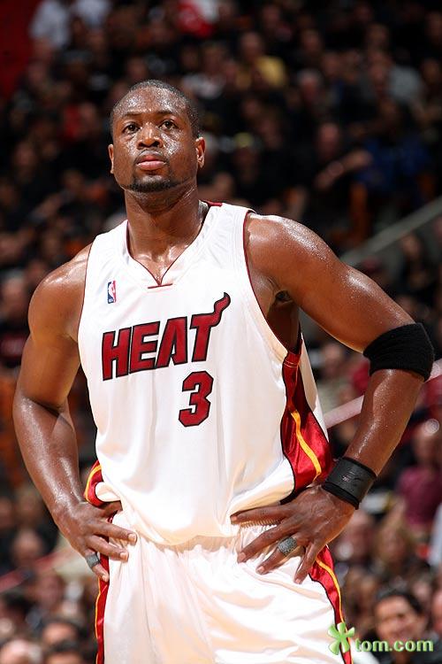 阿尔巴：亚马尔与梅西根本没有可比性；梅西是GOAT（阿尔巴：亚马尔无法与梅西相提并论，梅西才是史上最佳）