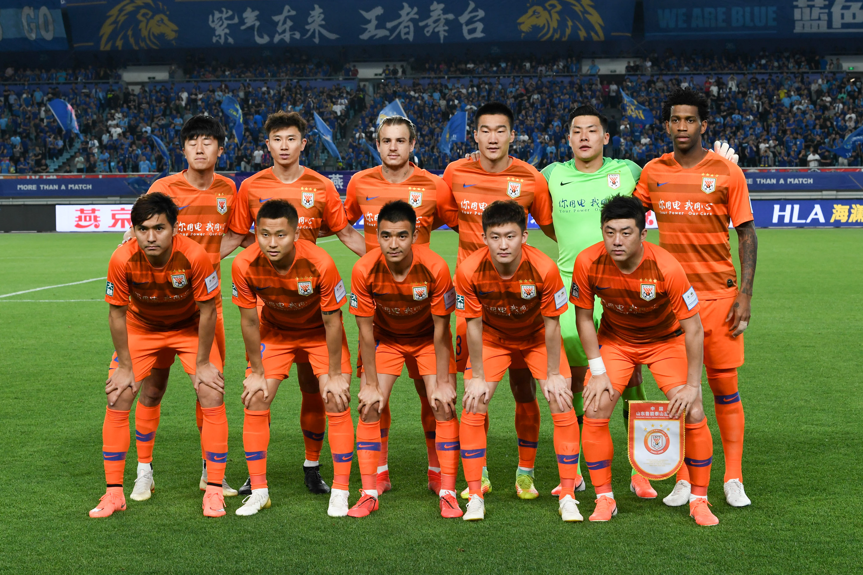 火箭哈登末节三分连续命中（火箭哈登末节连中三分）