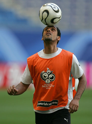 范戴克：萨拉赫？他马上要去踢非洲杯，对我们来说没什么变化（范戴克谈萨拉赫将征战非洲杯：对我们影响不大）